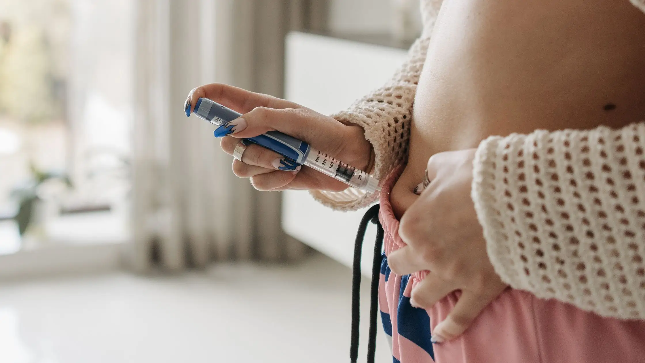 Read more about the article Skin tightening after Ozempic diet injection